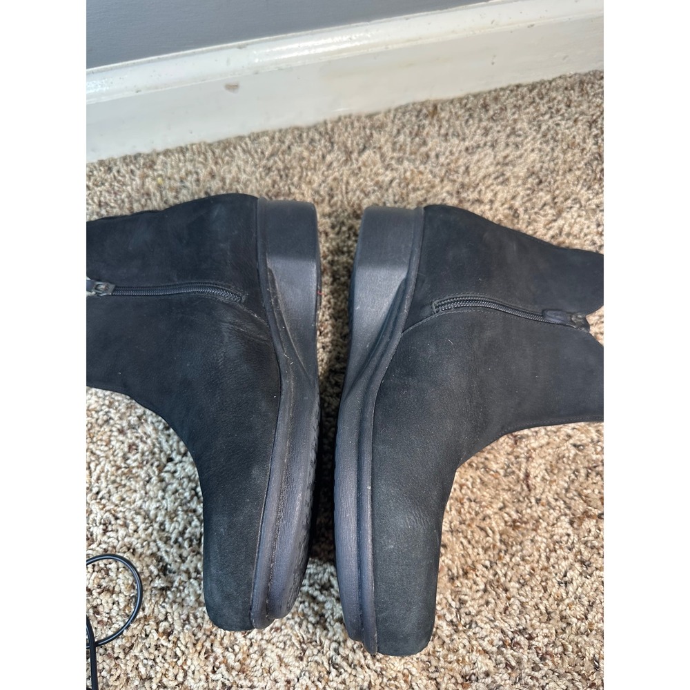 Dansko Womens Black Nubuck Leather Ankle Boots Side Zip Wedge Booties 40 - Picture 5 of 9